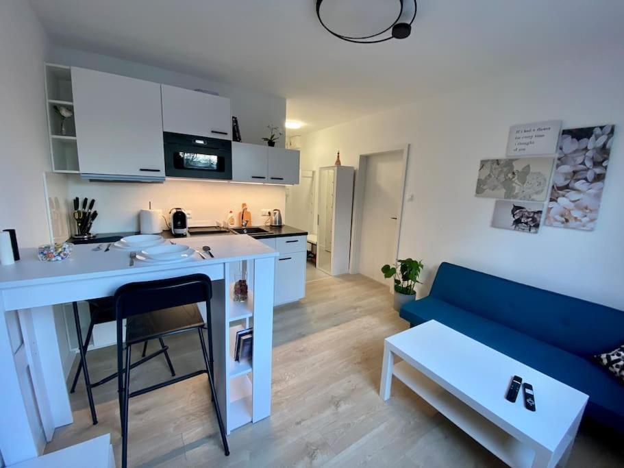 Apartman Kristina สตูโรโว ภายนอก รูปภาพ