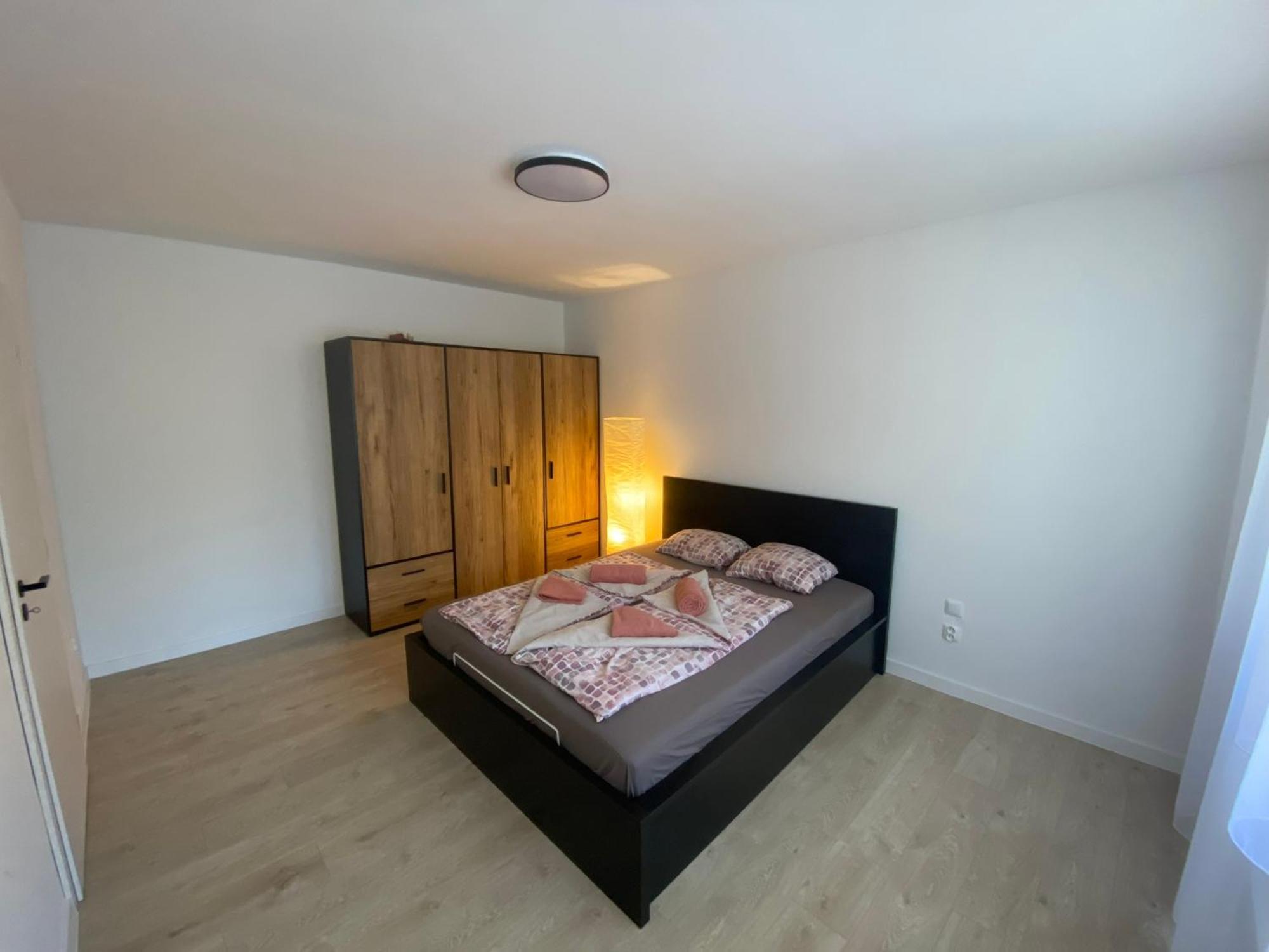 Apartman Kristina สตูโรโว ภายนอก รูปภาพ